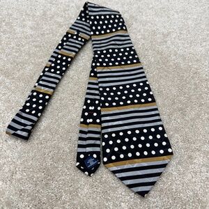 Bugatti silk Necktie Tie Men's 4"‎ x 57.5" USA